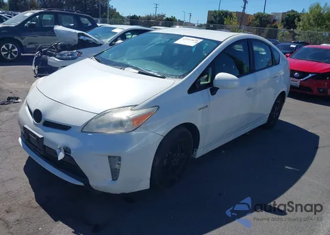 2013 Toyota Prius Three из США, поврежденный, VIN JTDKN3DU9D5553814